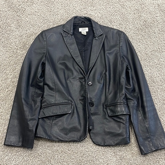 100% Leather Blazer (size 2 Petite) - Picture 1 of 6